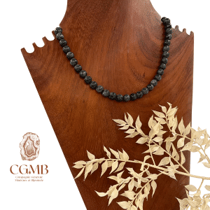 Collier en Larvikite