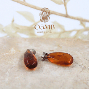 Pendentif goutte Ambre avec bélière